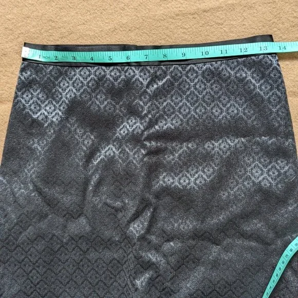 Smart Set mini skirt - Picture 3 of 5